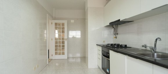 Квартира с 3 спальнями в Кашкайш, Португалия № 100363 7