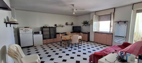 2 chambres Appartement à Lesina, Italy No. 378065 3