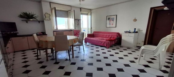 2 chambres Appartement à Lesina, Italy No. 378065 4