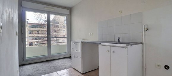 2 Schlafzimmer Wohnung in Saint-Denis, France, Nr. 299649 3