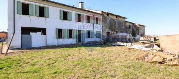 Дом с 4 спальнями в Виадана, Италия № 80634 5