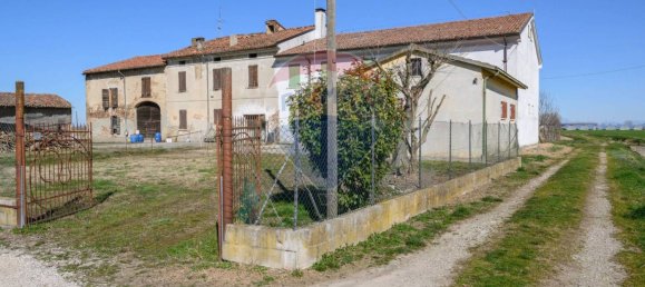 Дом с 4 спальнями в Виадана, Италия № 80634 22