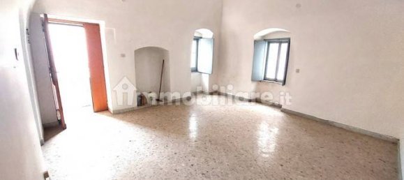 4 bedrooms House in Cassano delle Murge, Italy No. 371120 2