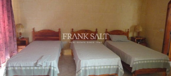 Moradia em banda T3 em Gharb, Malta N.º 5544 3