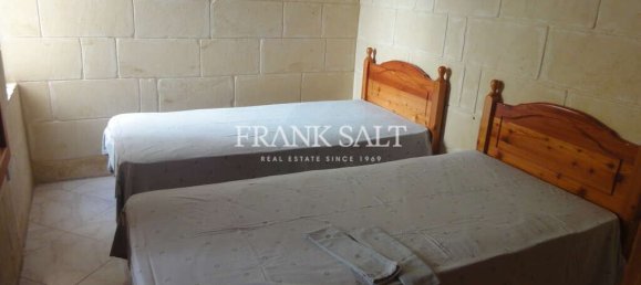 Moradia em banda T3 em Gharb, Malta N.º 5544 4