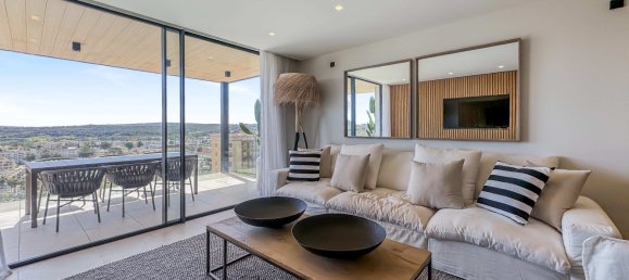 Moradia em banda T4 em Nova Santa Ponsa, Spain N.º 70653 3