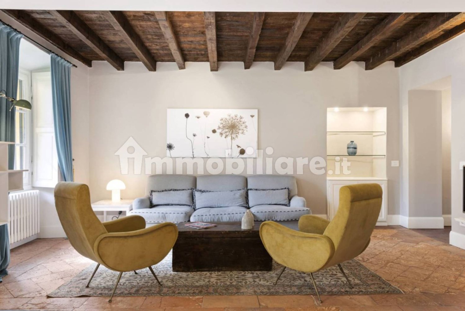 Propiedad comercial de 5 habitaciónes en Palermo, Italy No. 219359