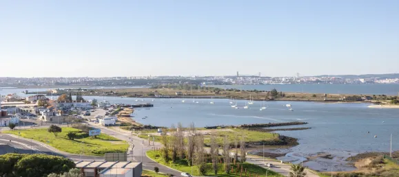 4 Schlafzimmer Doppelhaus in Seixal, Portugal, Nr. 104517 30