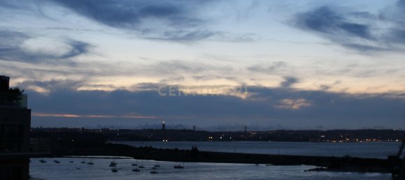 4 Schlafzimmer Doppelhaus in Seixal, Portugal, Nr. 104517 41