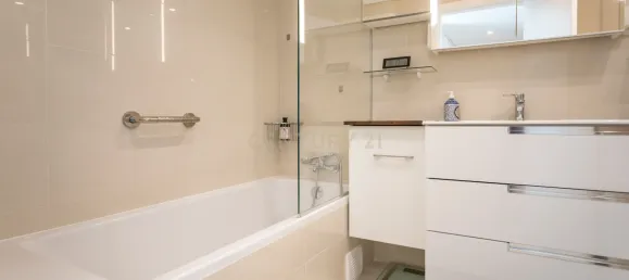 4 Schlafzimmer Doppelhaus in Seixal, Portugal, Nr. 104517 24