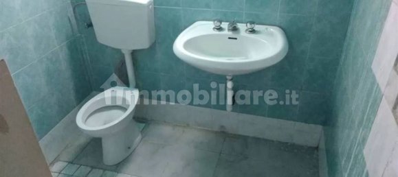 2 rooms Warehouse in Cosenza, Italy No. 75803 9