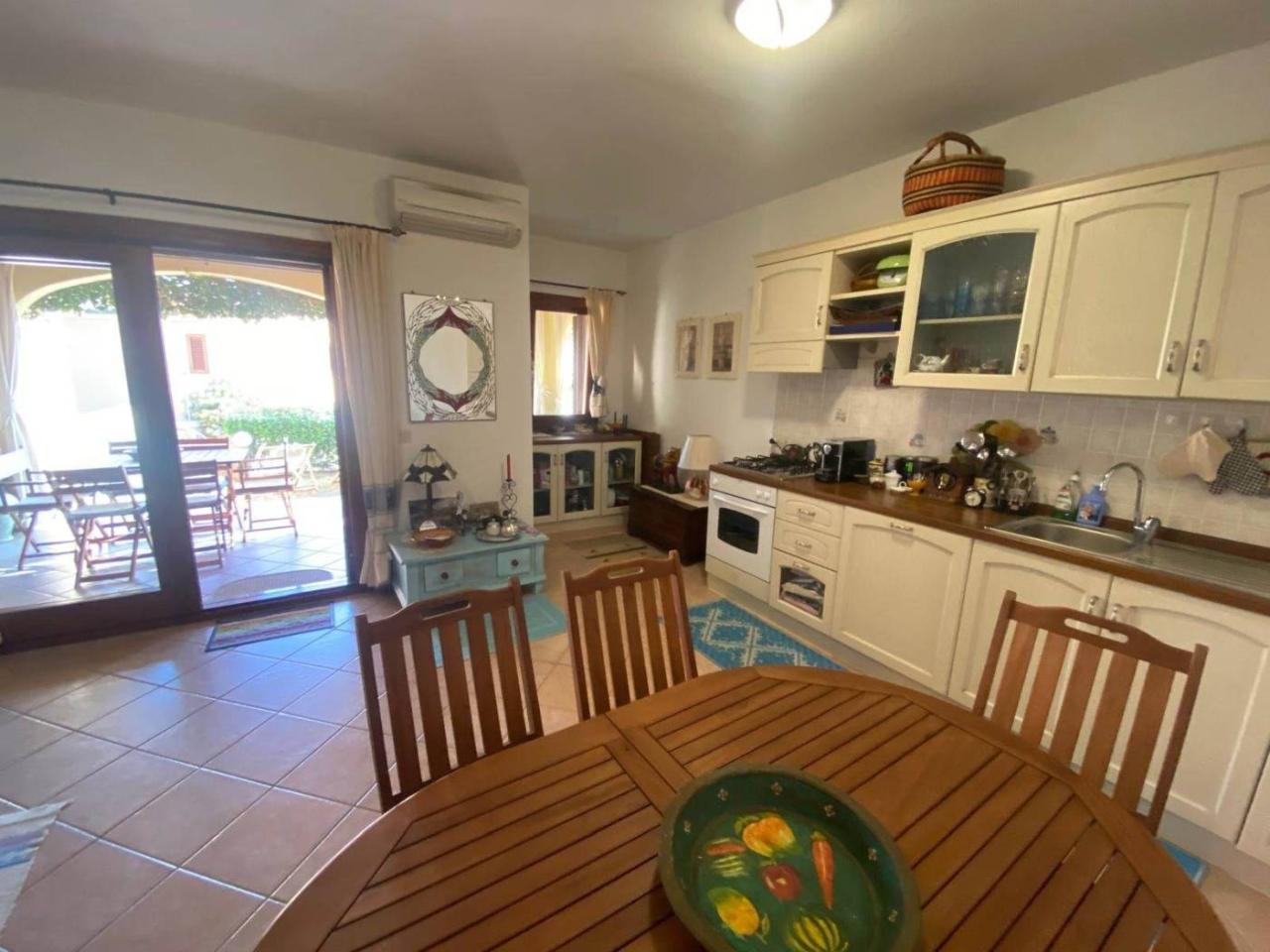 3 rooms House in San Teodoro, Italy No. 33241