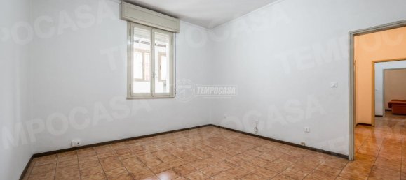 3 rooms Apartment in Castelfranco Emilia, Italy No. 164504 9