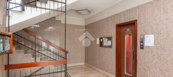 2 bedrooms Apartment in Turin, Italy No. 106794 19