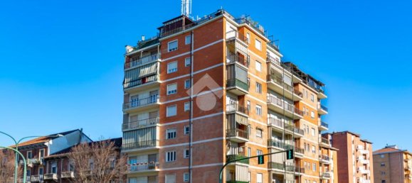 2 bedrooms Apartment in Turin, Italy No. 106794 26