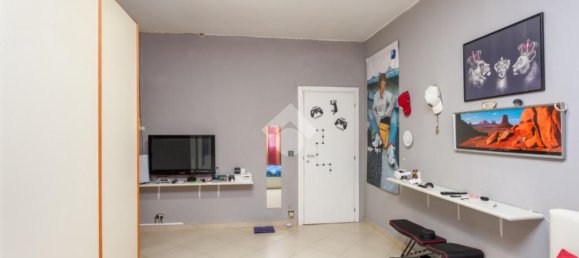 2 bedrooms Apartment in Turin, Italy No. 106794 17