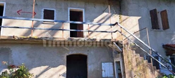 Edifício de 5 divisões em Varese, Italy N.º 260128 6