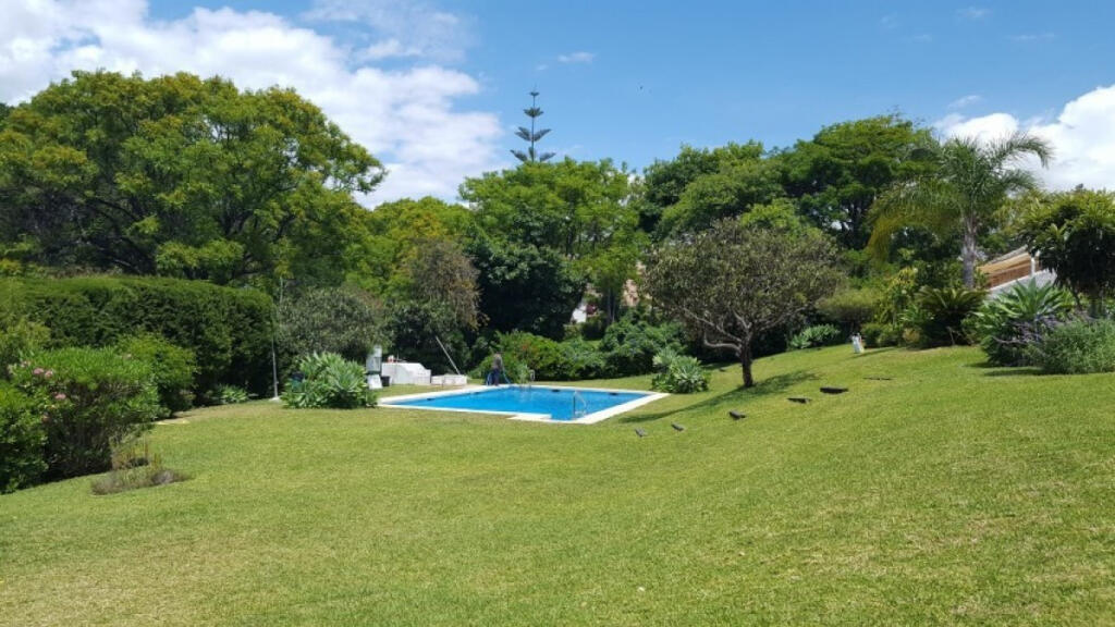 2 bedrooms Apartment in Marbella, Spain No. 70286