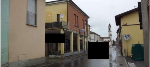 2 rooms Apartment in Lungavilla, Italy No. 182918 7