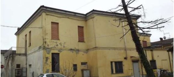 2 rooms Apartment in Lungavilla, Italy No. 182918 9