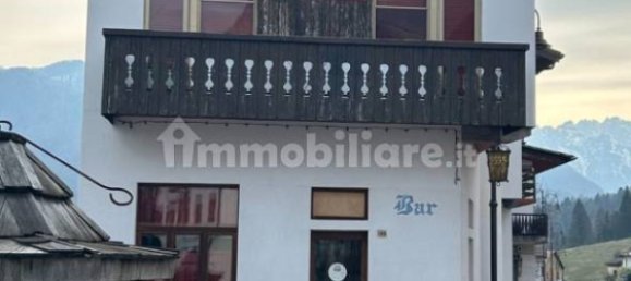 3 Schlafzimmer Haus in Udine, Italy, Nr. 303972 2