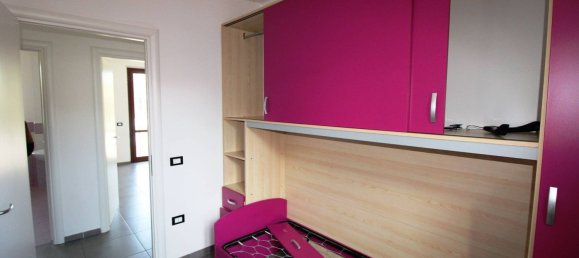 4 Schlafzimmer Wohnung in Montelupone, Italy, Nr. 351493 22