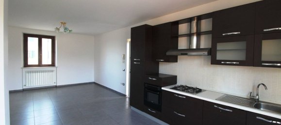4 Schlafzimmer Wohnung in Montelupone, Italy, Nr. 351493 4