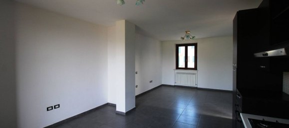 4 Schlafzimmer Wohnung in Montelupone, Italy, Nr. 351493 6