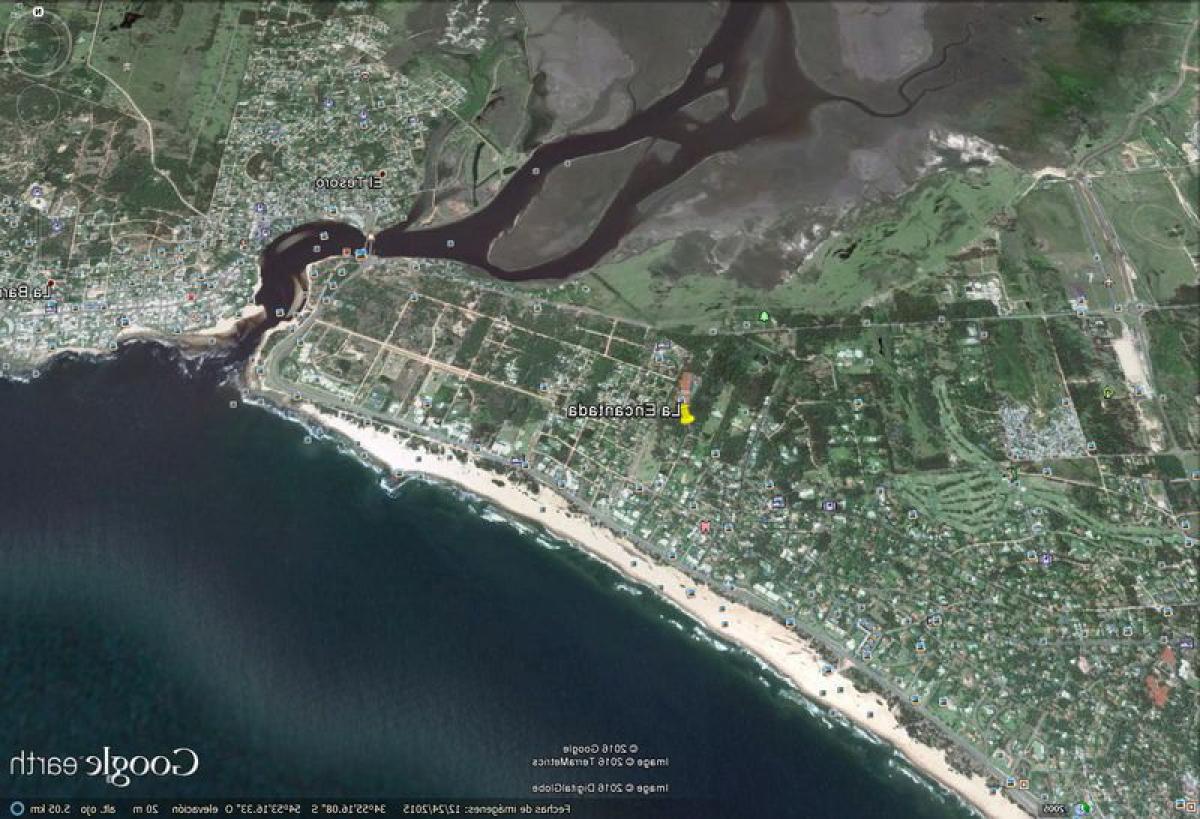  Land in Maldonado, Uruguay No. 15923