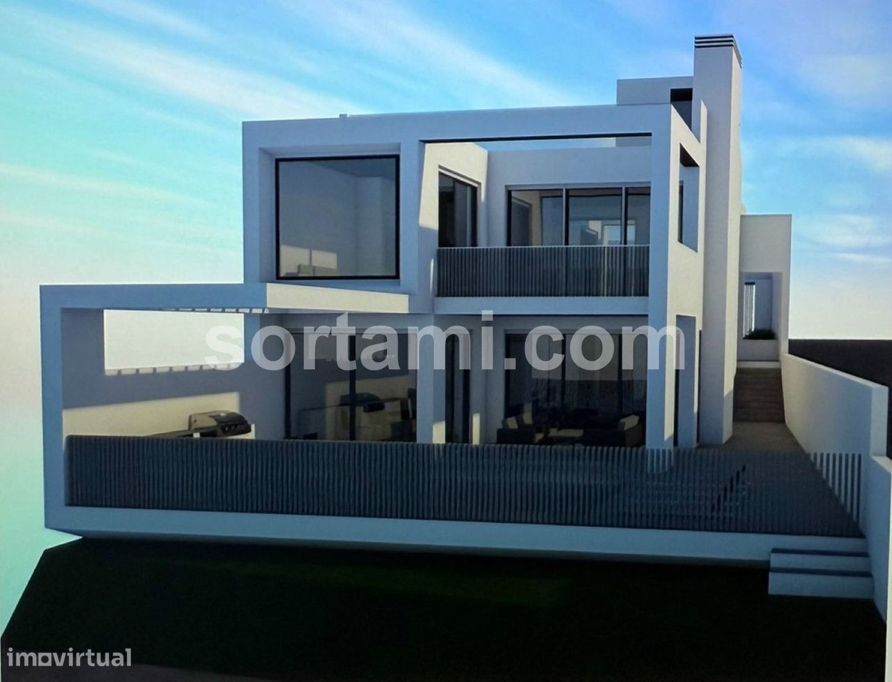 Земельный участок 161м² в Лоле, Португалия № 200717