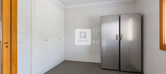 4 chambres Maison à Senhora da Hora, Portugal No. 139127 11