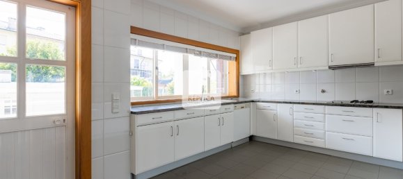 4 chambres Maison à Senhora da Hora, Portugal No. 139127 12