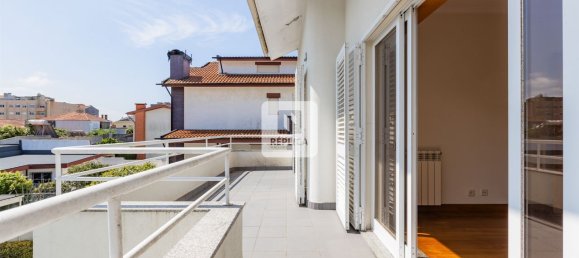 4 chambres Maison à Senhora da Hora, Portugal No. 139127 40