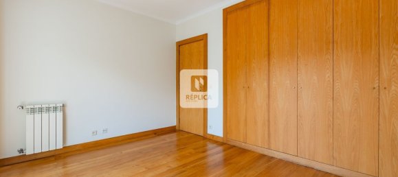 4 chambres Maison à Senhora da Hora, Portugal No. 139127 22