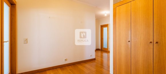 4 chambres Maison à Senhora da Hora, Portugal No. 139127 15