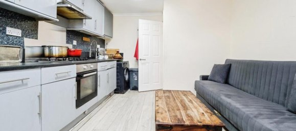 2 bedrooms Apartment in London, United Kingdom No. 11561 13