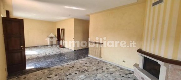 4 Schlafzimmer Wohnung in Castrezzato, Italy, Nr. 264359 16