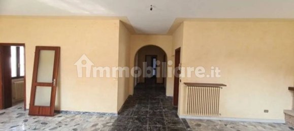 4 Schlafzimmer Wohnung in Castrezzato, Italy, Nr. 264359 17