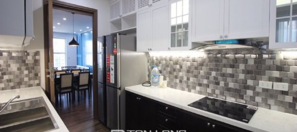 Apartamento de 3 dormitorios en Tay Ho, Vietnam No. 978 4