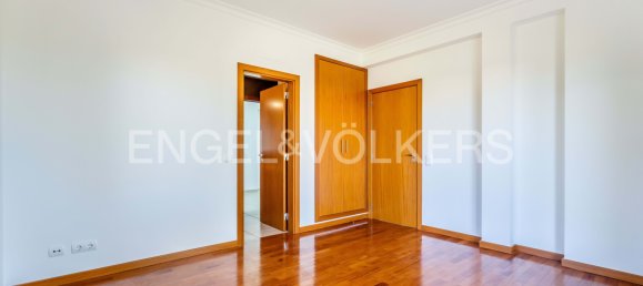4 Schlafzimmer Villa in Portimao, Portugal, Nr. 136056 16
