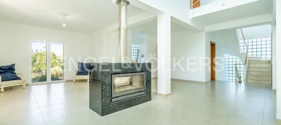 4 Schlafzimmer Villa in Portimao, Portugal, Nr. 136056 12