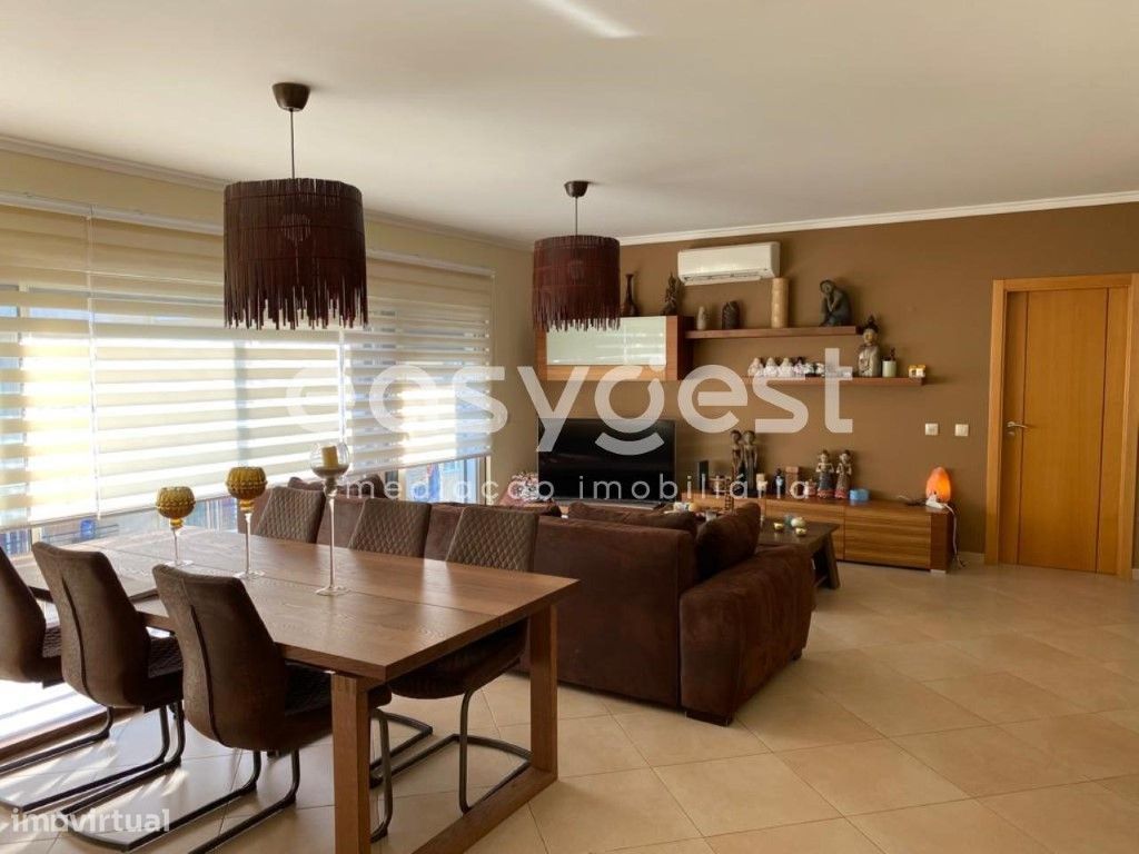 3 bedrooms Duplex in Quelfes, Portugal No. 60223