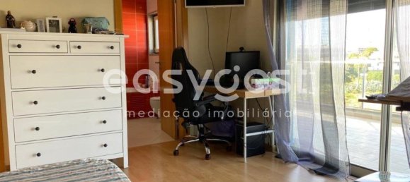 3 bedrooms Duplex in Quelfes, Portugal No. 60223 4