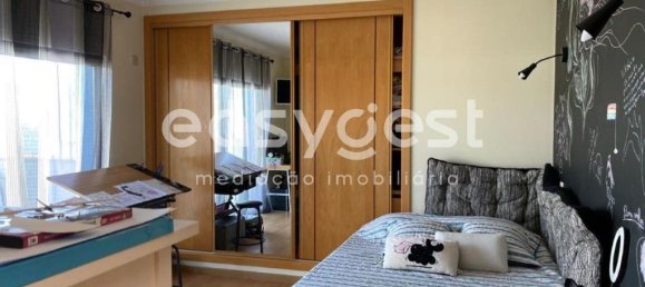 3 bedrooms Duplex in Quelfes, Portugal No. 60223 2