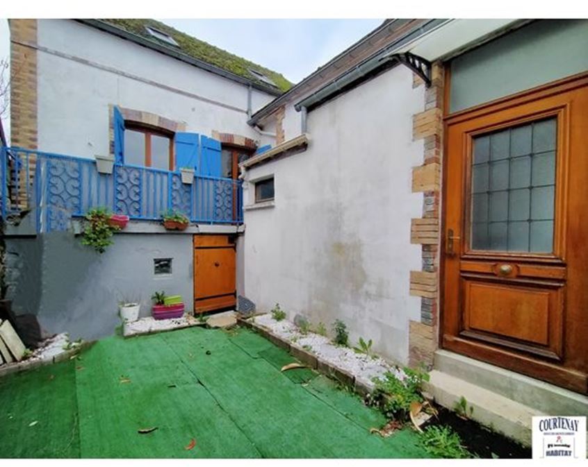 2 bedrooms House in Saint-Martin-d'Ordon, France No. 202214