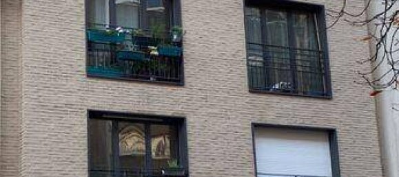 Estudio en Paris, France No. 329096 2