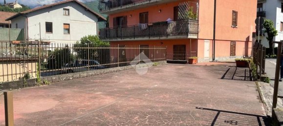 Oficina en Bienno, Italy 70 m² No. 112972 31