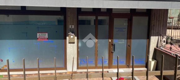 Oficina en Bienno, Italy 70 m² No. 112972 3
