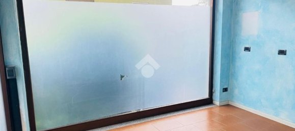 Oficina en Bienno, Italy 70 m² No. 112972 15