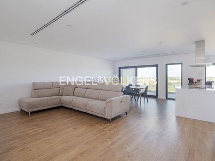 4 غرف نوم شقة في Montijo, Portugal رقم 155062